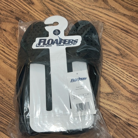 Floafers - Picture 1 of 2